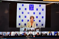 Исполнение региональной программы по формированию комфортной городской среды стало темой совещания, которое провёл губернатор Роман Бусаргин.