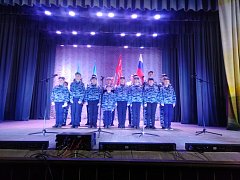 В день Конституции юным лысогоцам вручили паспорта