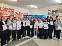 В Лысых Горах наградили победителей и призёров муниципального этапа Всероссийской олимпиады школьников по общеобразовательным предметам